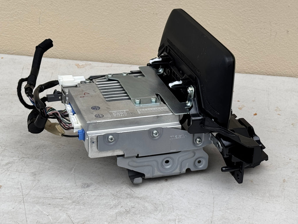 2017-2020 MAZDA CX-5 Navigation Radio Receiver Unit Display OEM