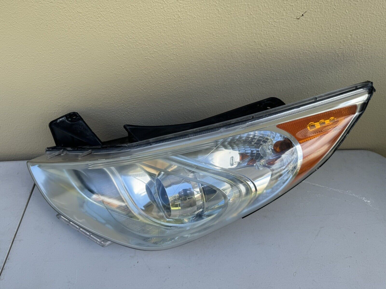 Hyundai Sonata Headlights | OEM Headlights | rightchoiceautoparts