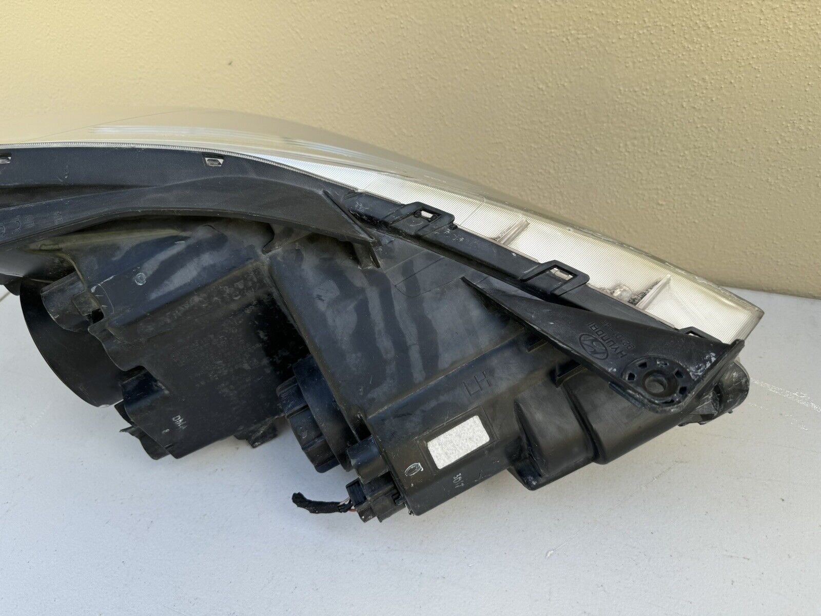 Hyundai Sonata Headlights | OEM Headlights | rightchoiceautoparts