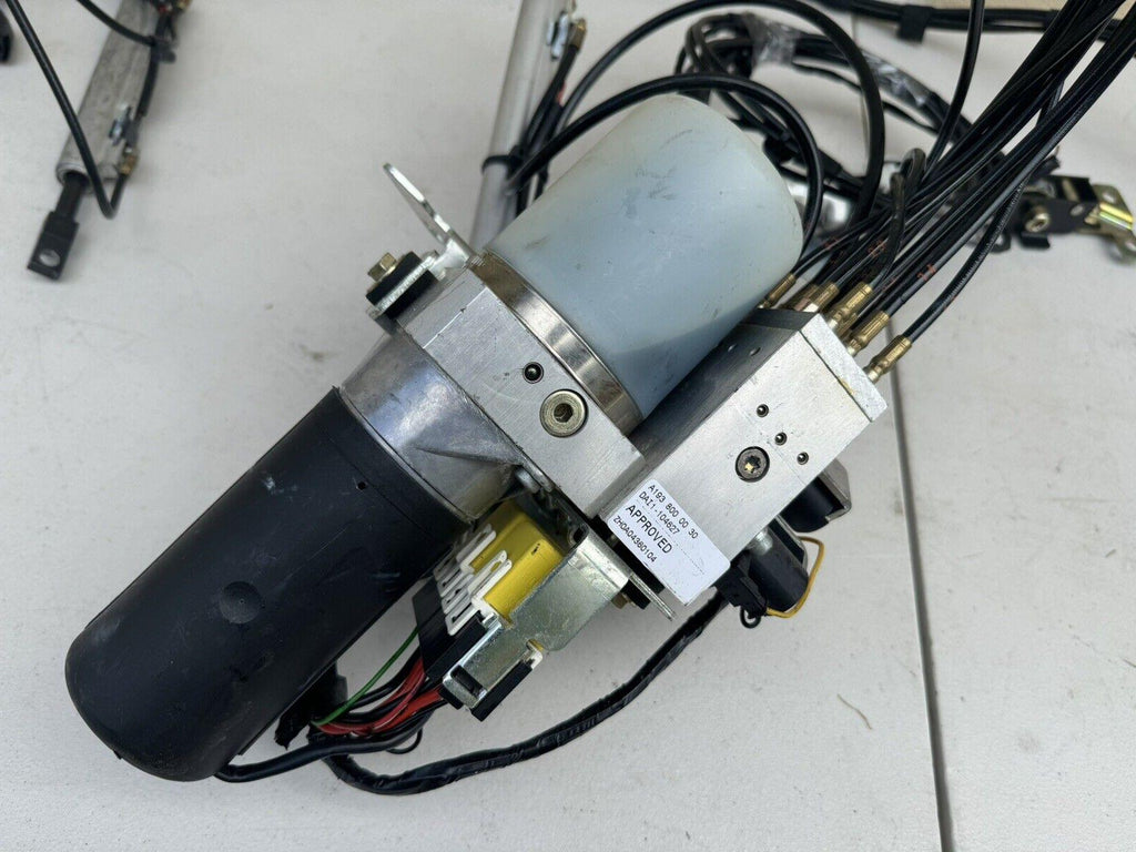 04-08 Chrysler Crossfire Convertible Pump Motor Cylinders and Lines Complete