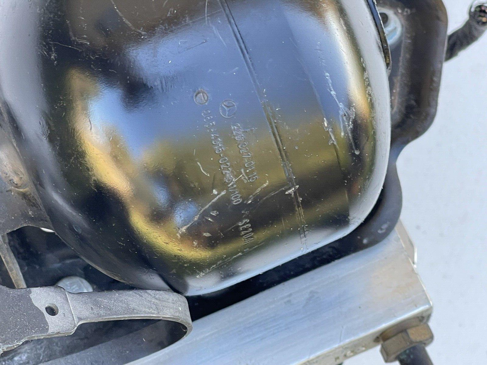 00-06 Mercedes-Benz W220 CL-Class CL500 Hydraulic Suspension Valve Block OEM