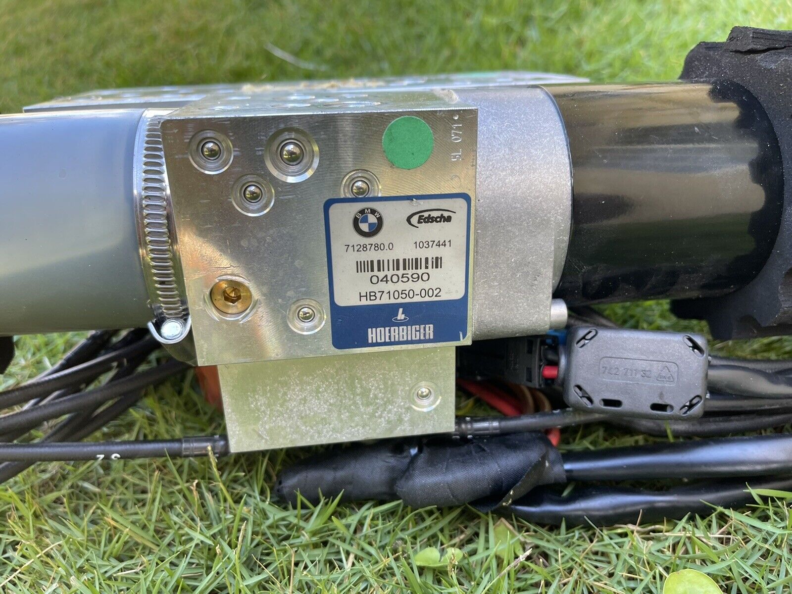 07-13 BMW 328i 335i M3 E93 Convertible pump motor OEM