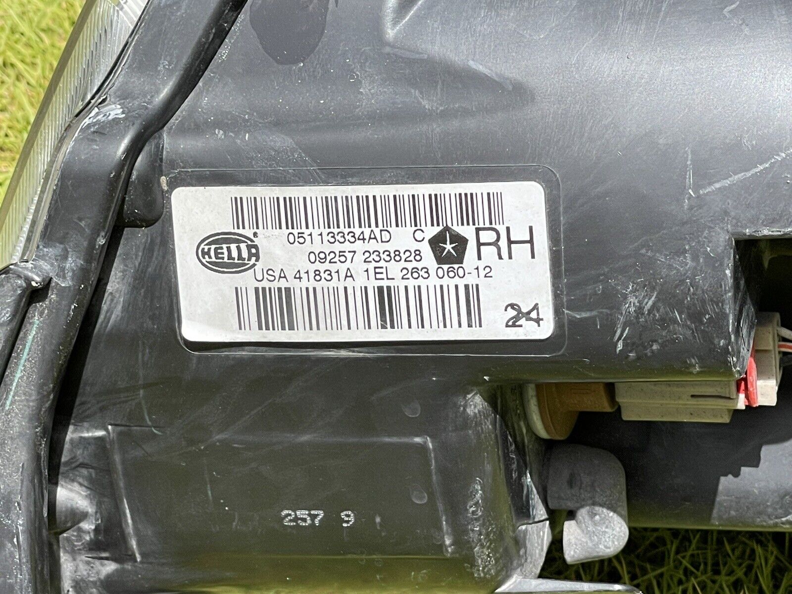 Chrysler Town and Country Headlight | rightchoiceautoparts