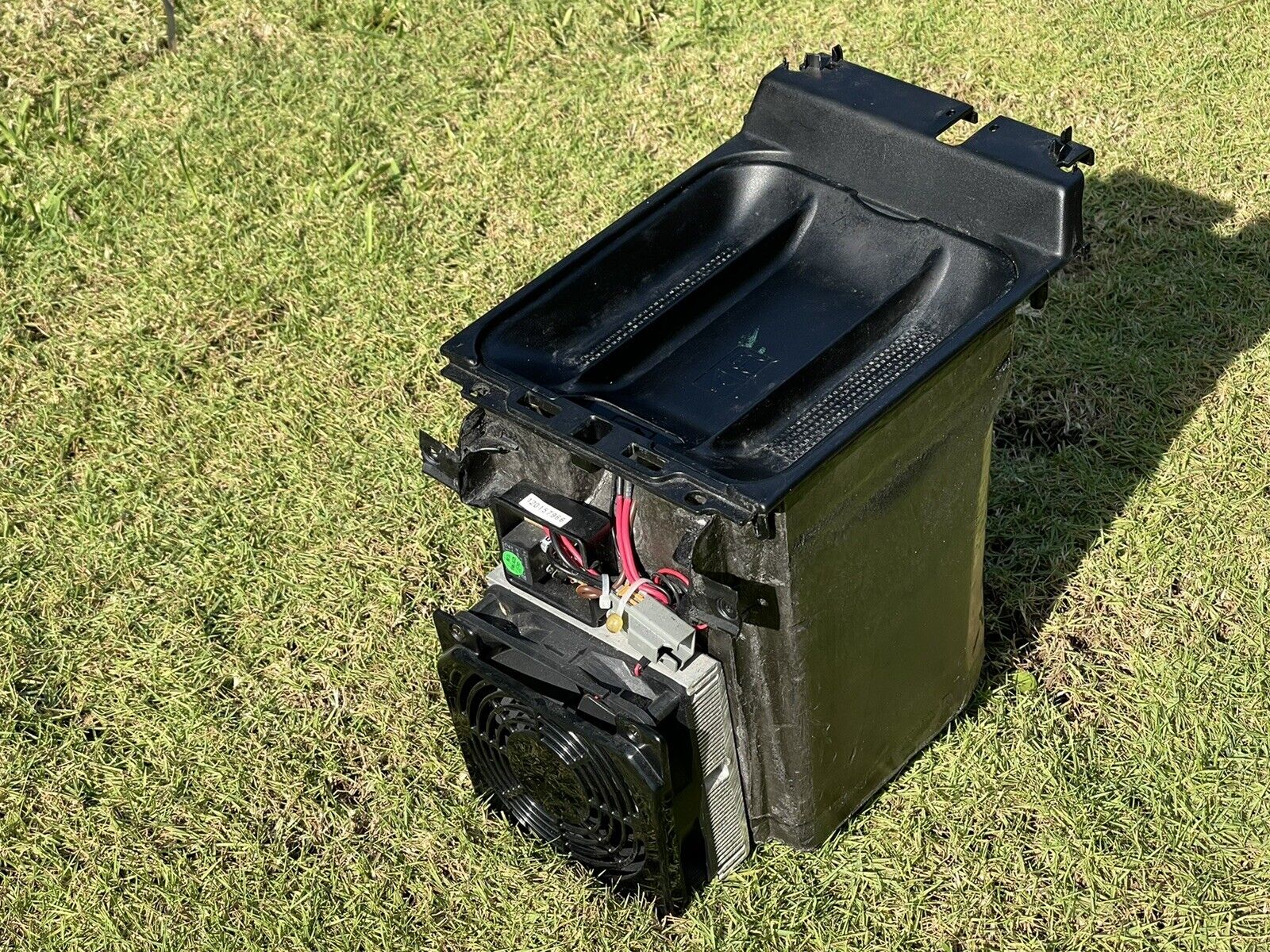 10-13 Range Rover Sport L320 Center Console Refrigerated Cooler Box OEM