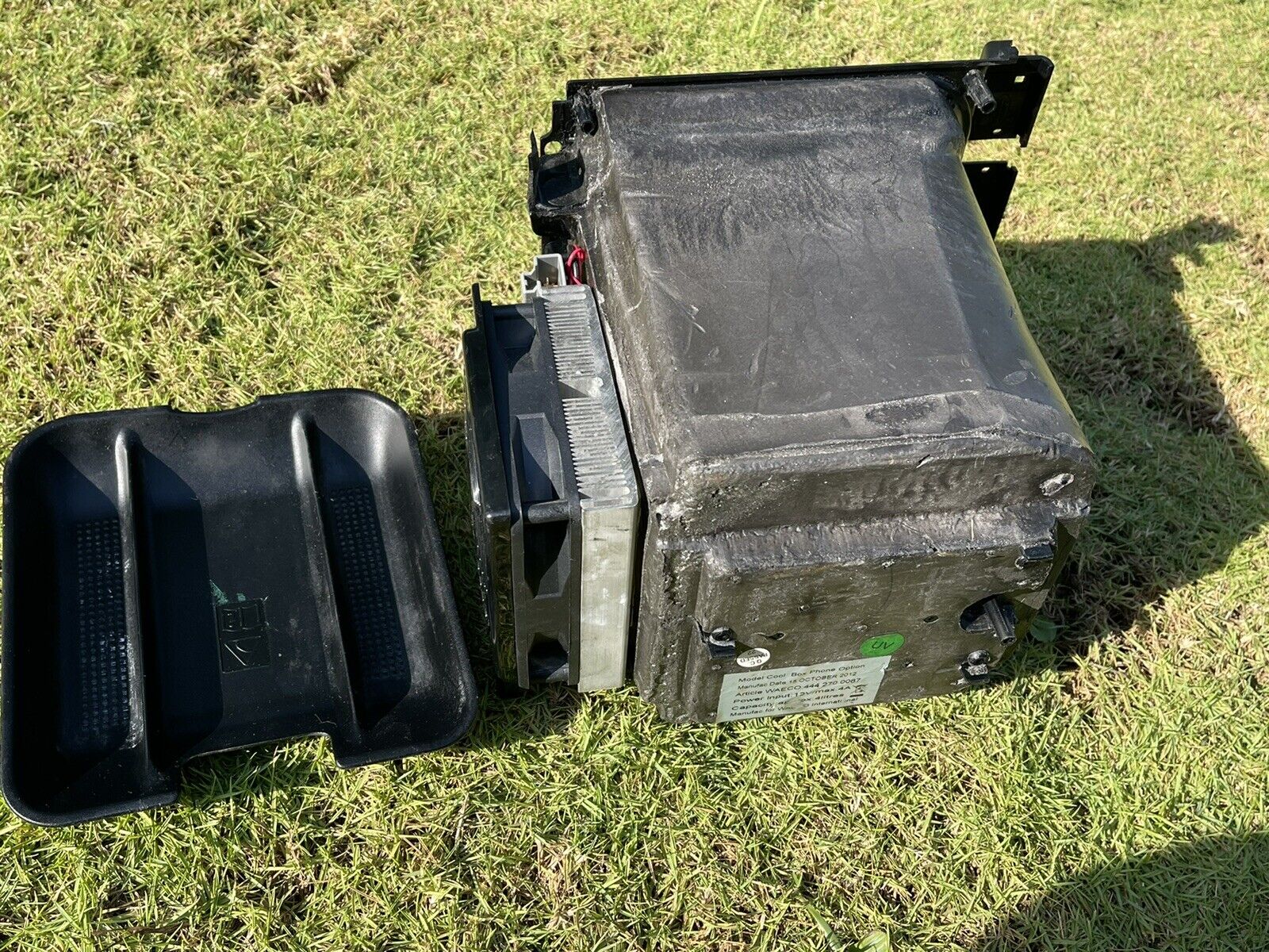 10-13 Range Rover Sport L320 Center Console Refrigerated Cooler Box OEM