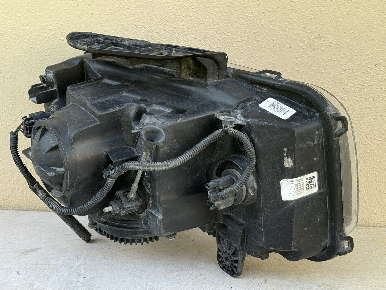 2010-2013 Chevy Chevrolet Camaro LH OEM HID headlight Assembly