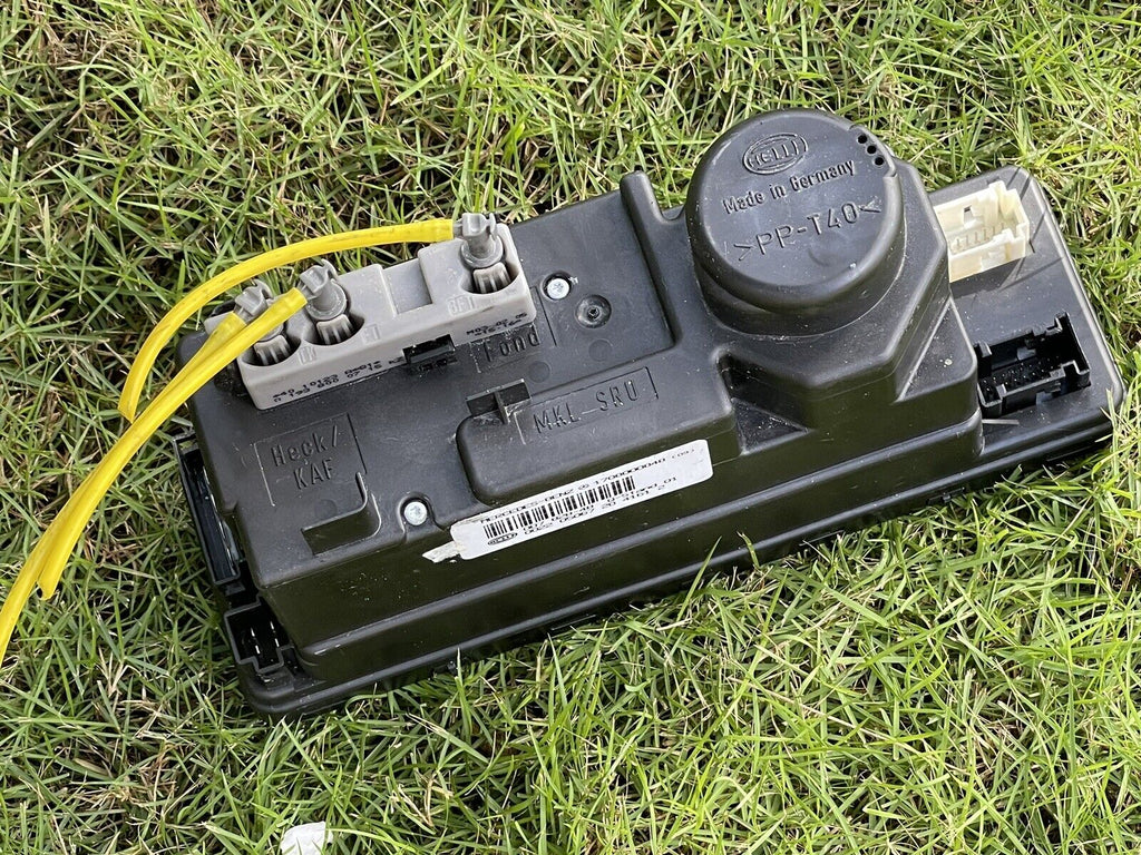 04-08 Chrysler Crossfire Vacuum Pump Central Door Locking OEM