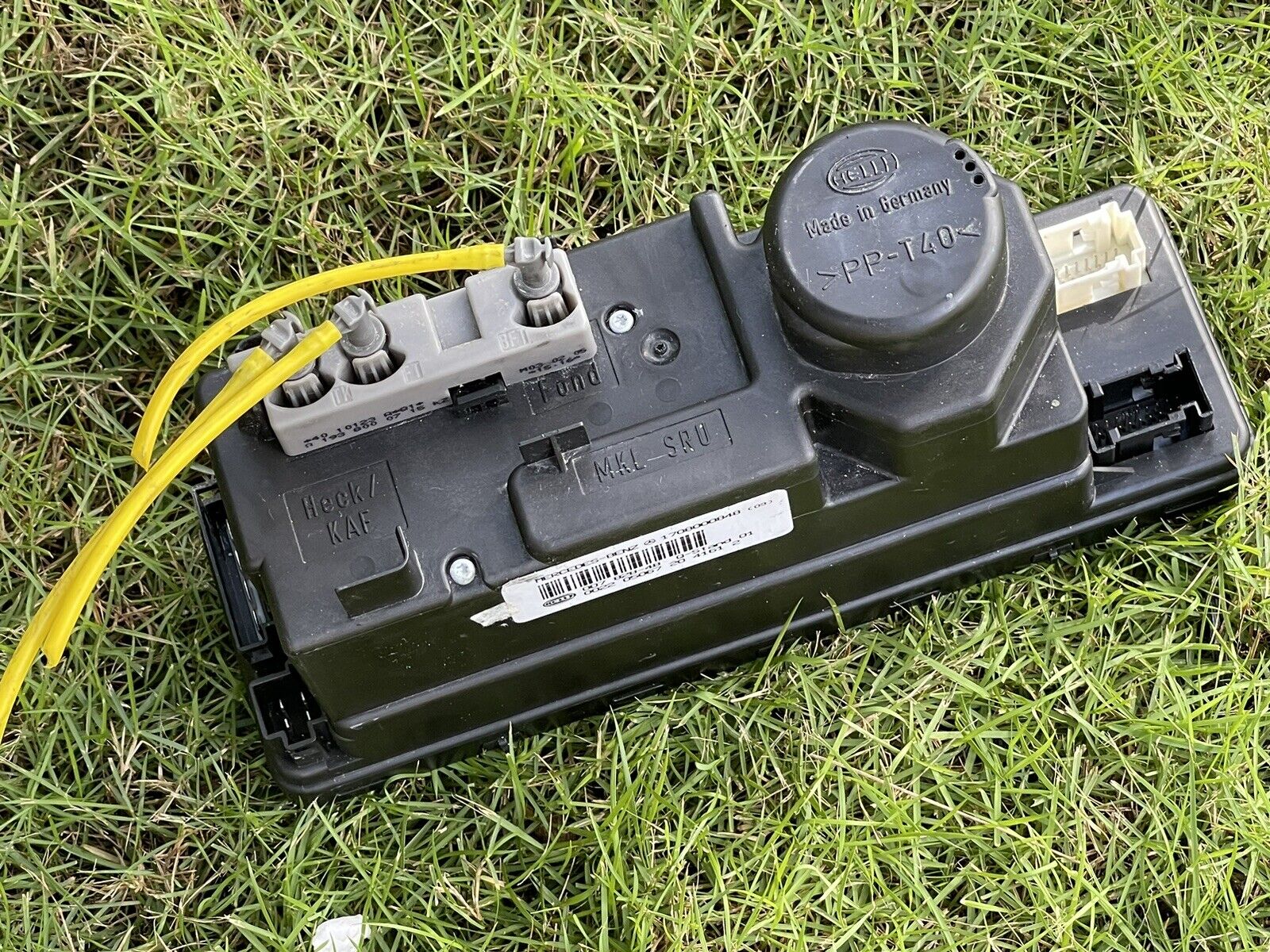 04-08 Chrysler Crossfire Vacuum Pump Central Door Locking OEM