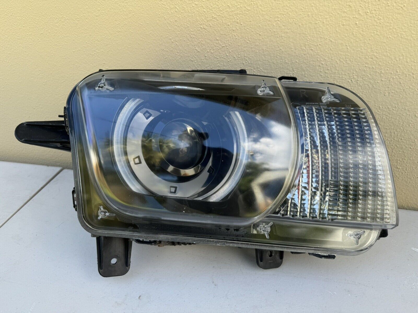 2010 Camaro HID Headlights | OEM HID Headlight | rightchoiceautoparts