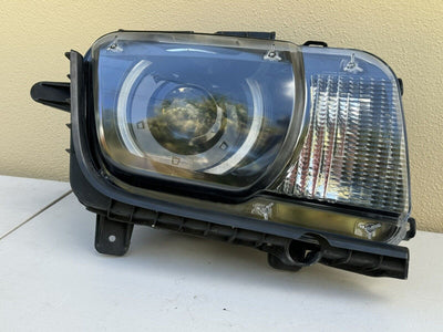 2010-2013 Chevy Chevrolet Camaro RH OEM HID headlight Assembly