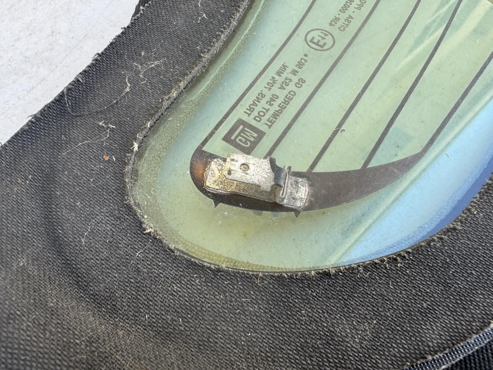 Saturn Sky Pontiac Solstice Convertible Top Roof Rear Window Glass OEM