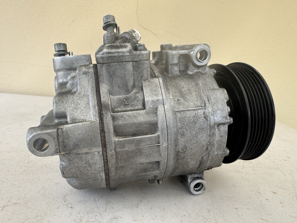 VW Volkswagen Air Con Compressor Pump 1K0 820 859 F OEM 1K0820859F