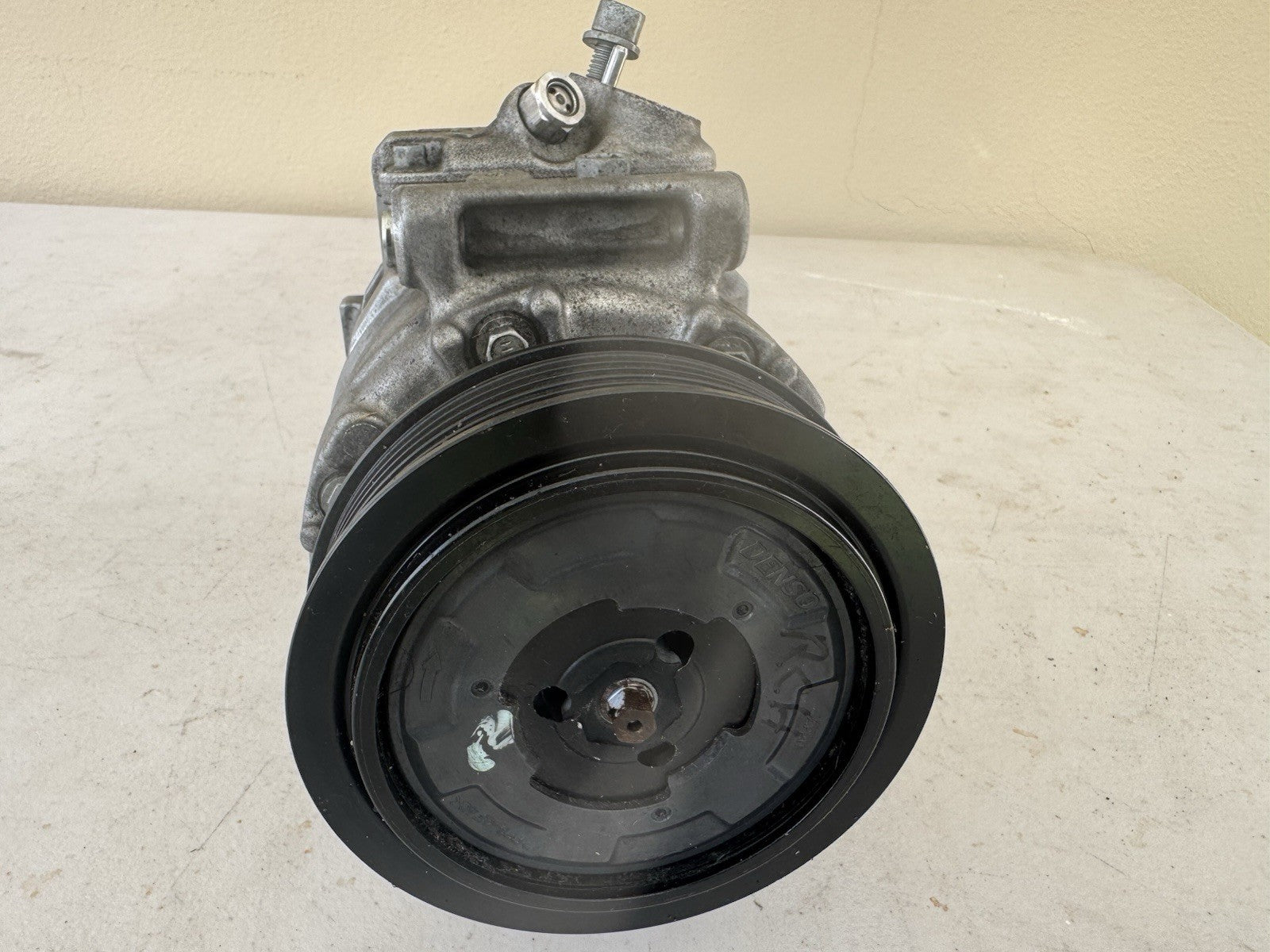 VW Volkswagen Air Con Compressor Pump 1K0 820 859 F OEM 1K0820859F