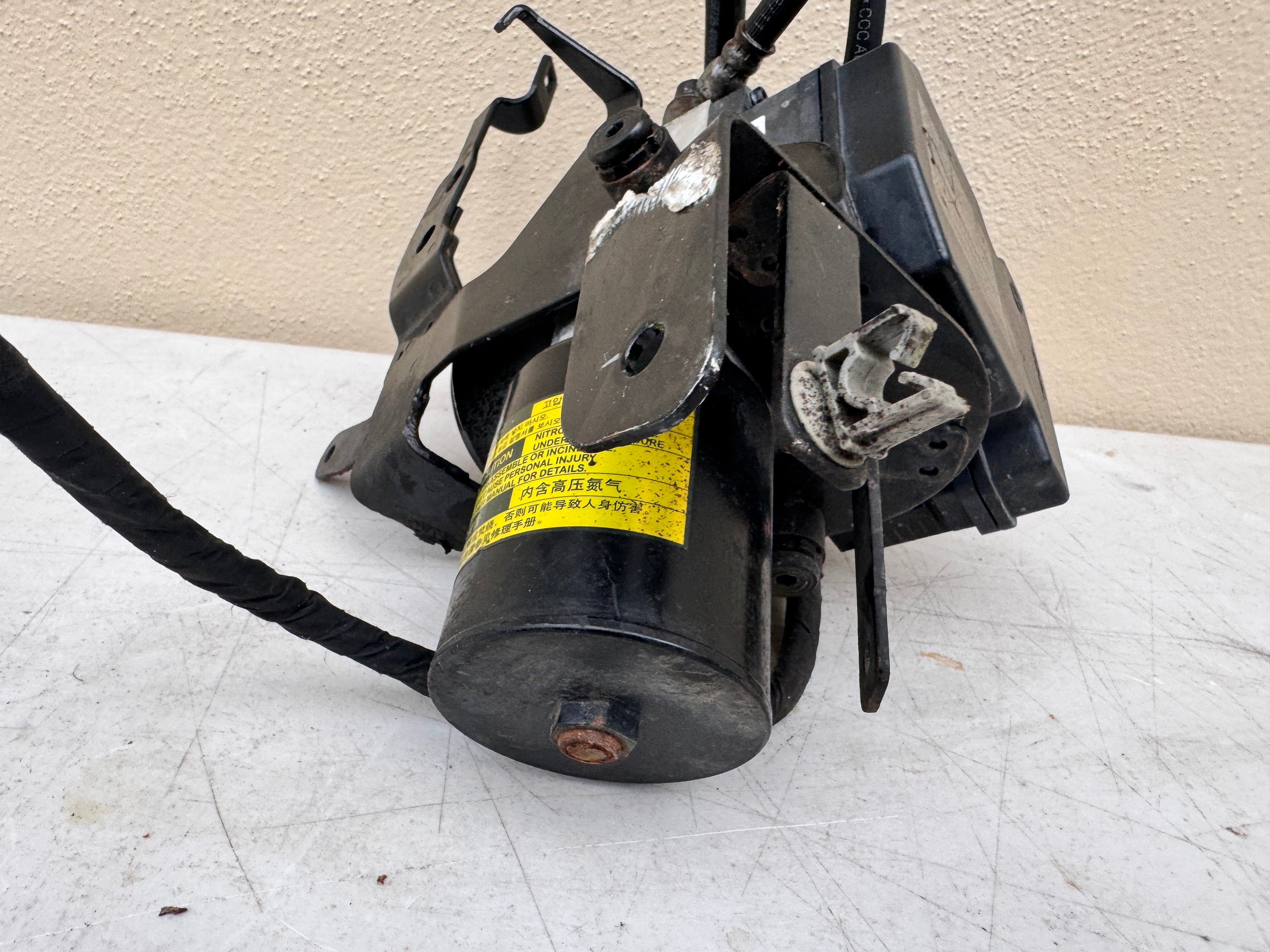 2011-2013 Kia Optima Hybrid ABS pump Antilock Brake 58620-4U001