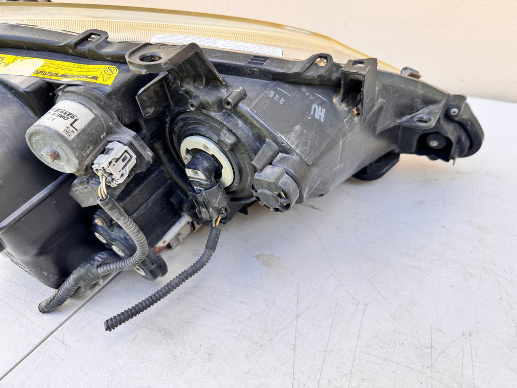 2010-2012 Lexus ES350 Xenon HID Headlight Assembly OEM LH+RH Pair