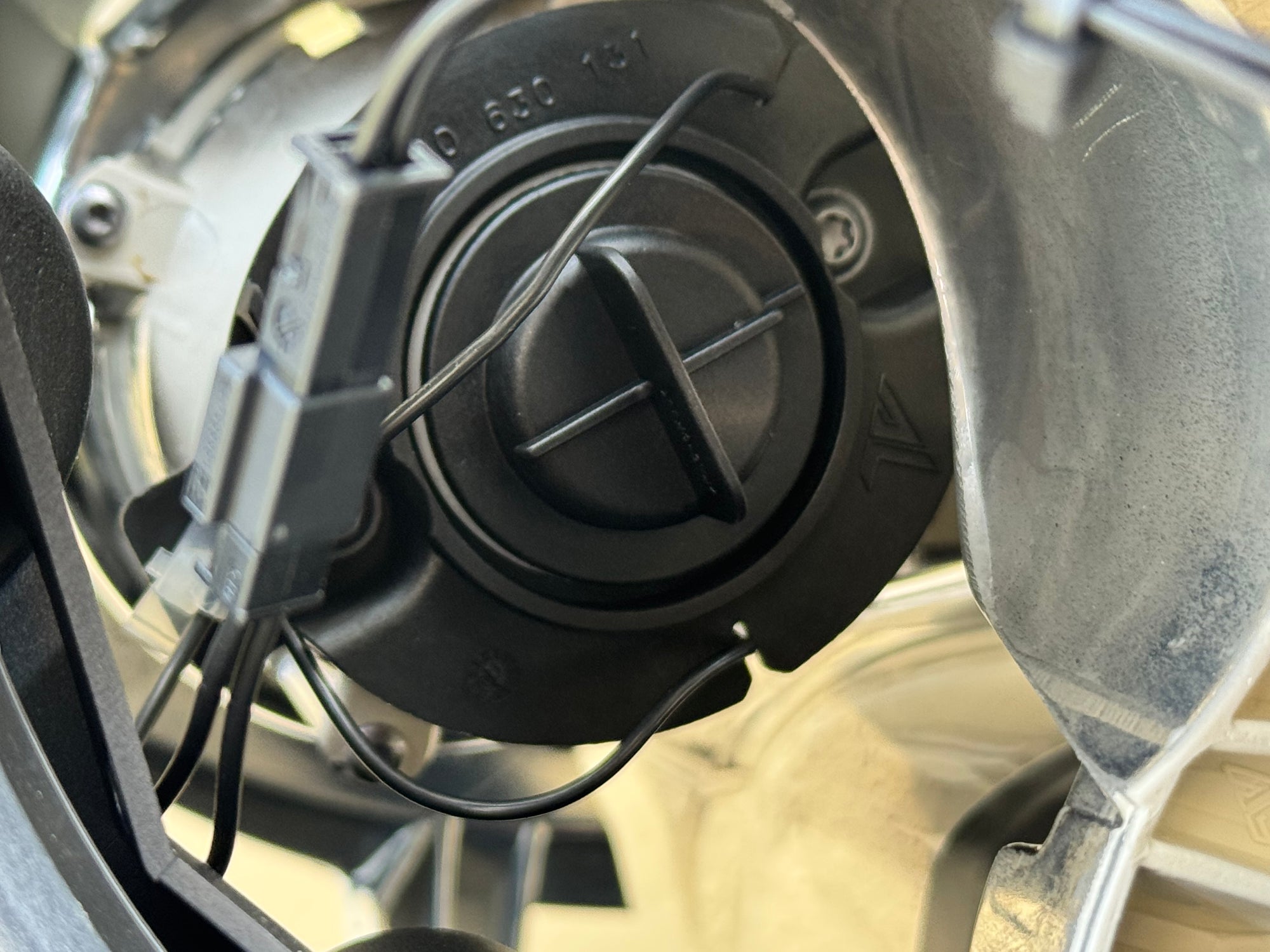 07-15 Mini Cooper R55 R56 R57 R58 R59 Bi-Xenon HID Headlight Assembly OEM LH