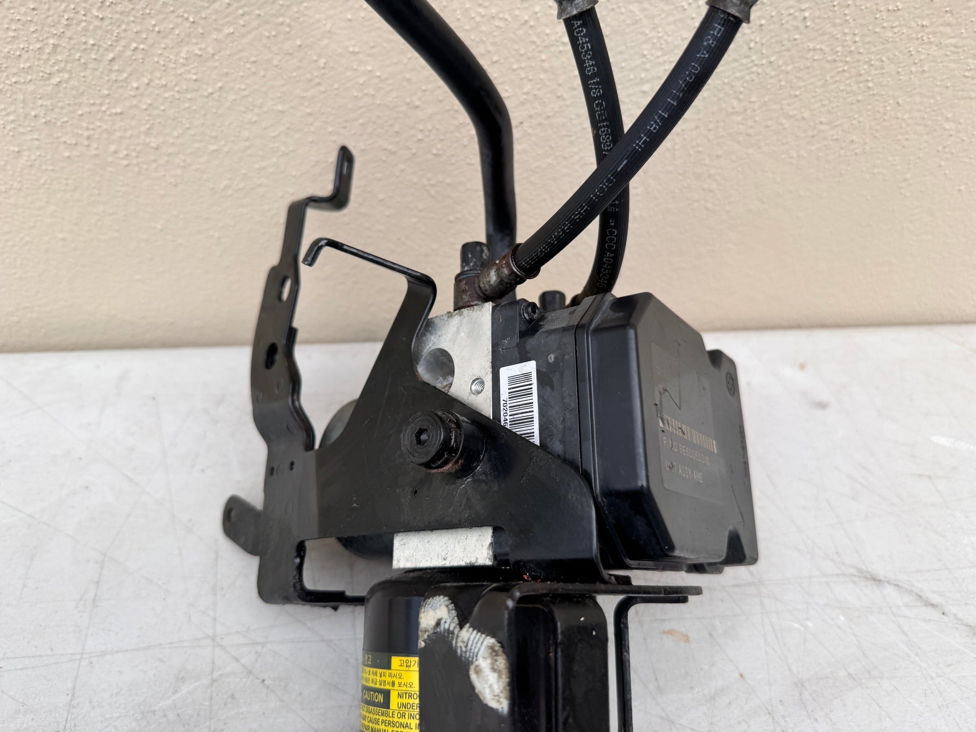 2011-2013 Kia Optima Hybrid ABS pump Antilock Brake 58620-4U001