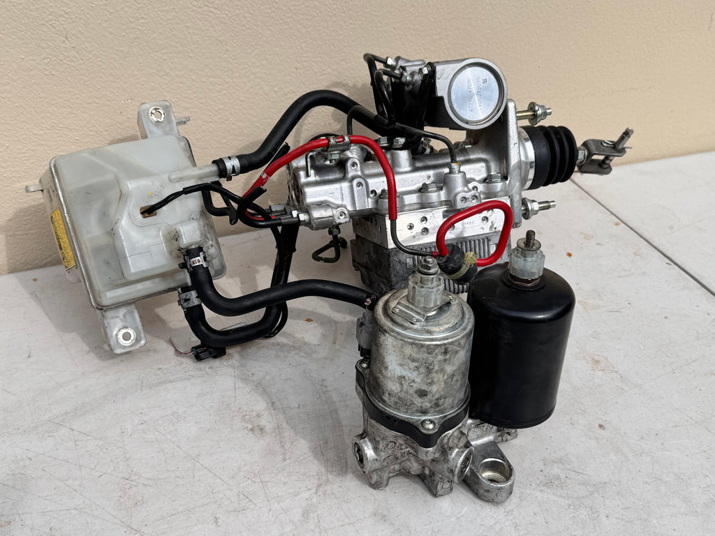 2010-2015 Toyota Prius HYBRID ABS BRAKE PUMP HYDRAULIC ANTI LOCK BOOSTER OEM