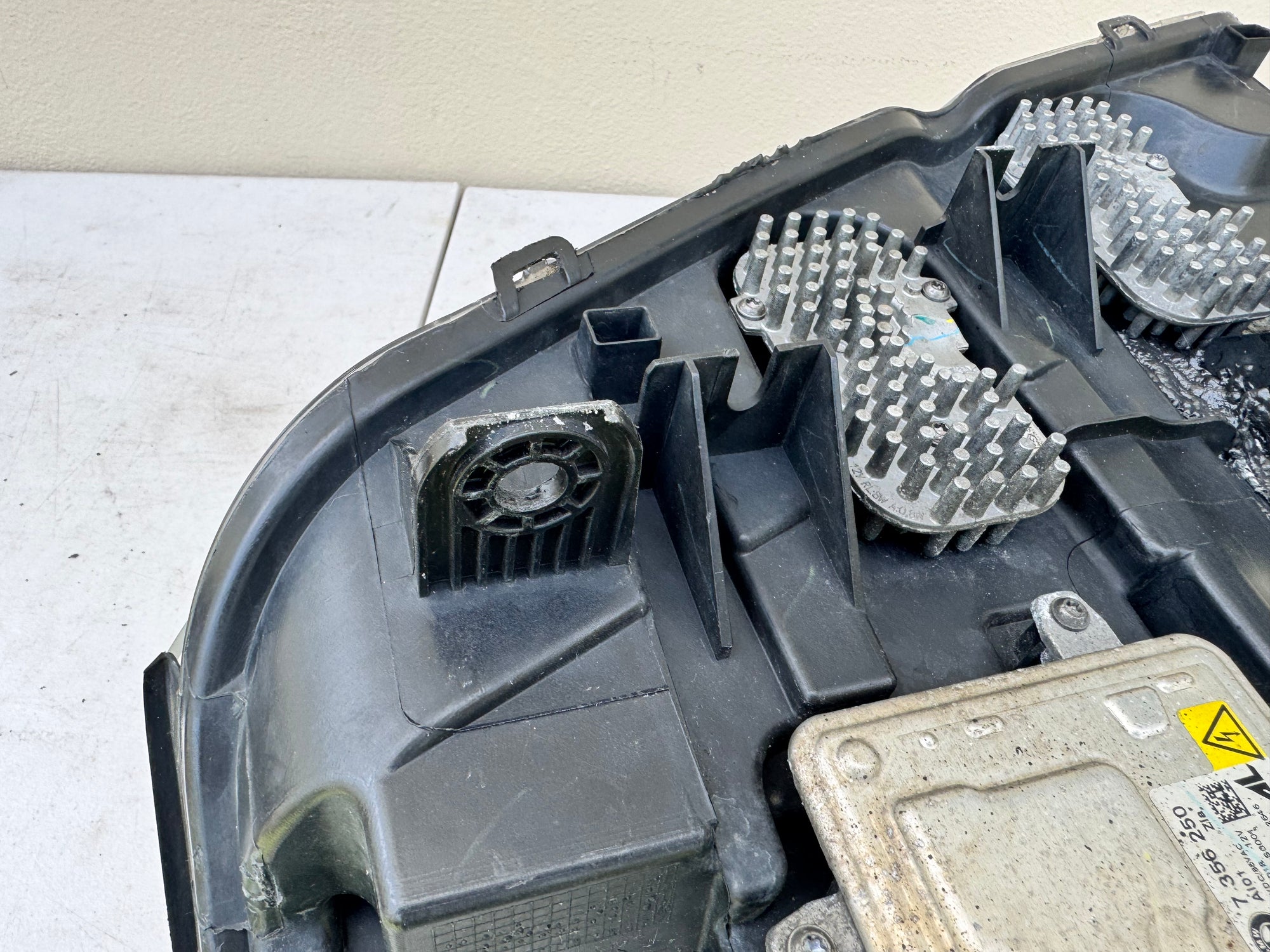 2011-2014 BMW X3 Right RH AFS Adaptive HID Xenon Headlight Assembly OEM