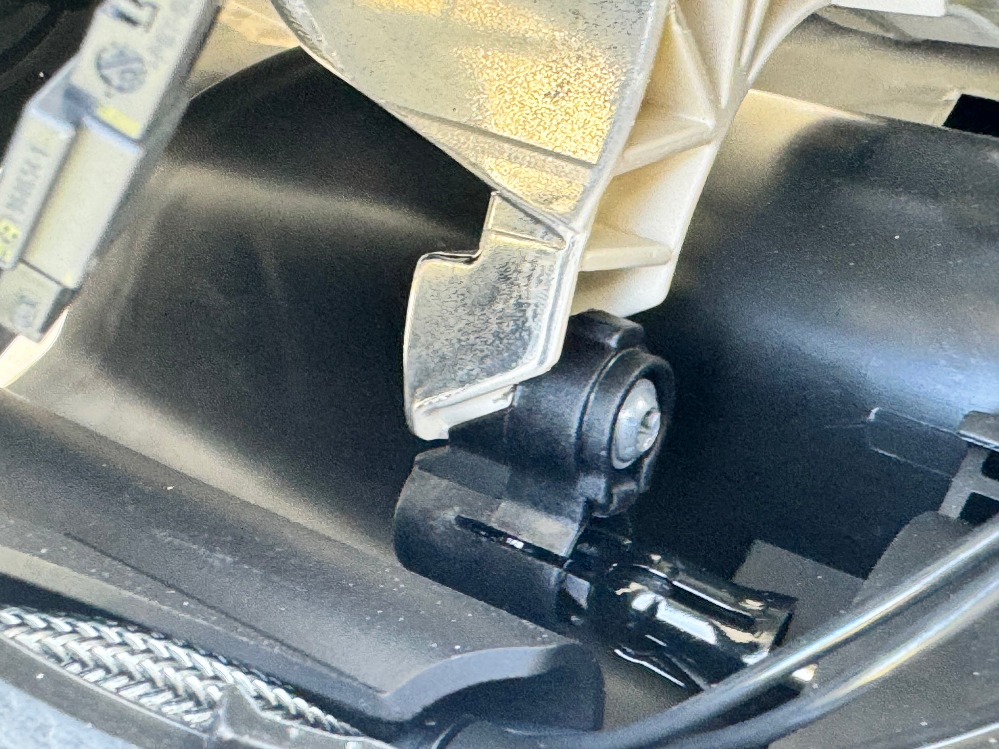 07-15 Mini Cooper R55 R56 R57 R58 R59 Bi-Xenon HID Headlight Assembly OEM LH