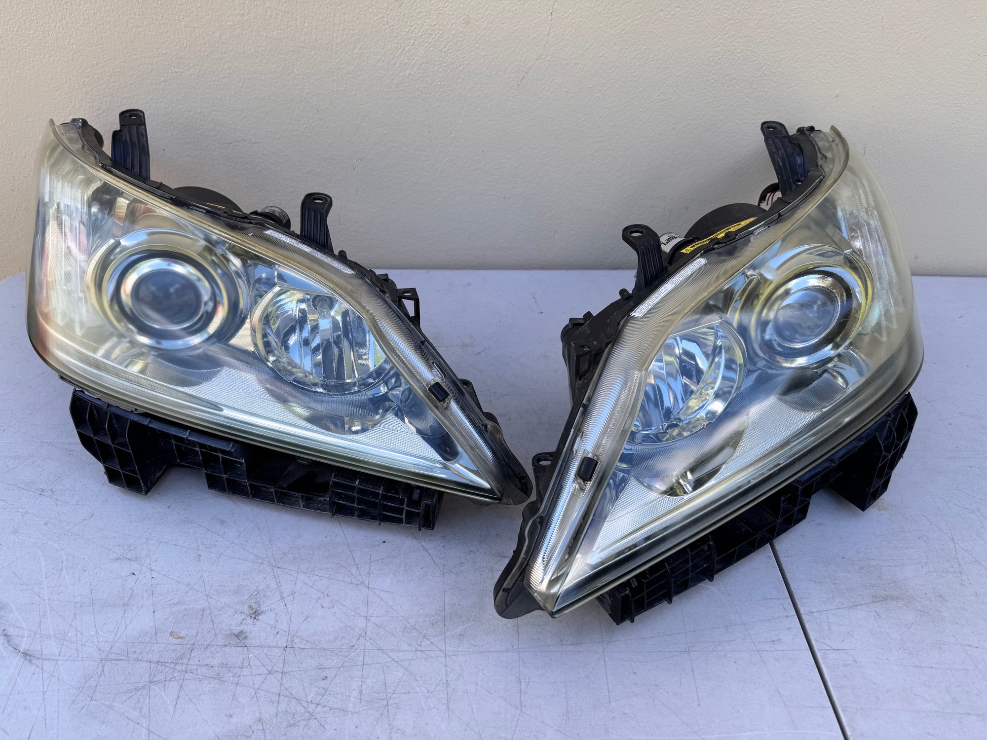 2010-2012 Lexus ES350 Xenon HID Headlight Assembly OEM LH+RH Pair