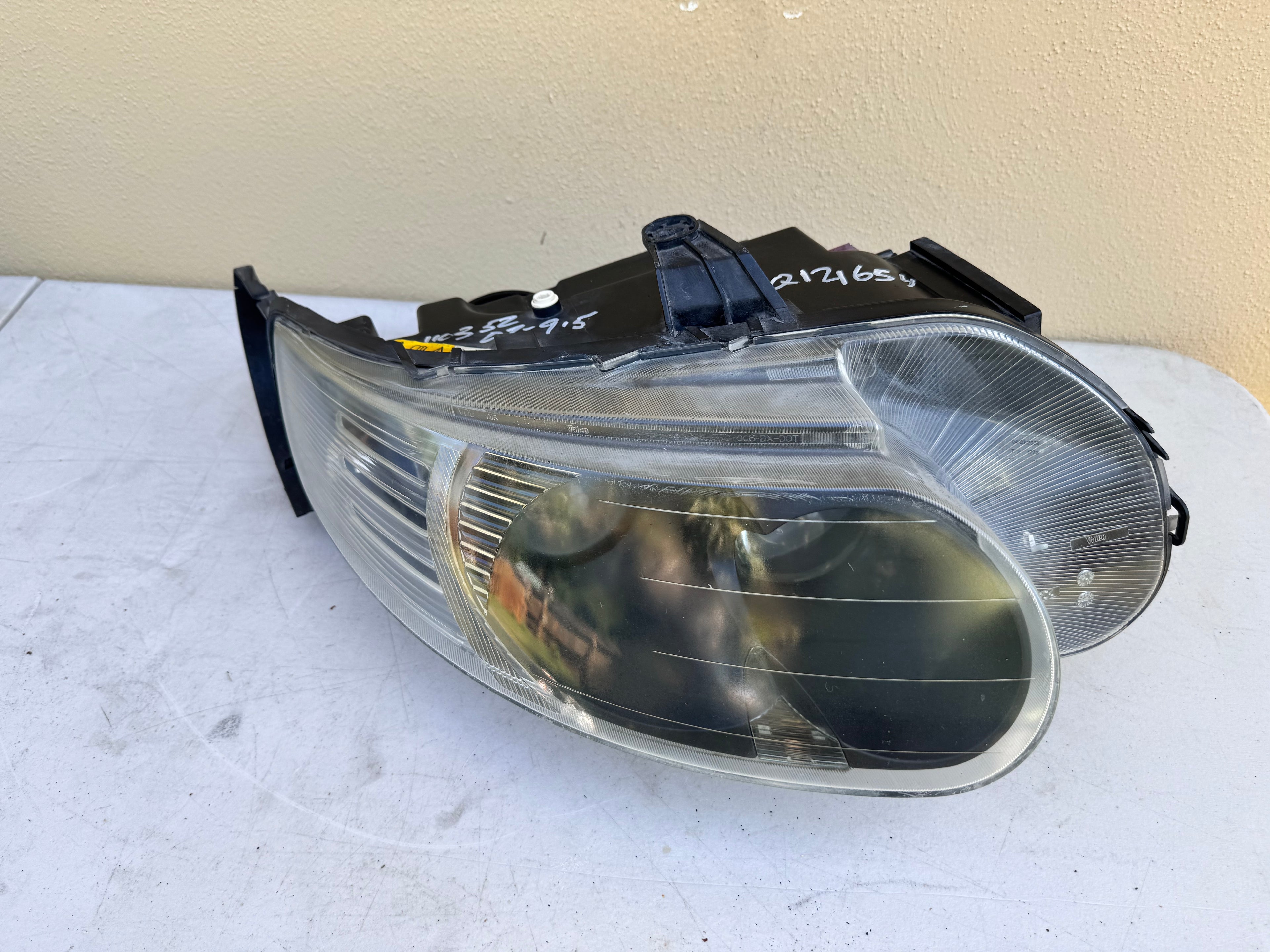 2006–2009 Saab 9-5 Xenon HID Headlight RH OEM 12762515