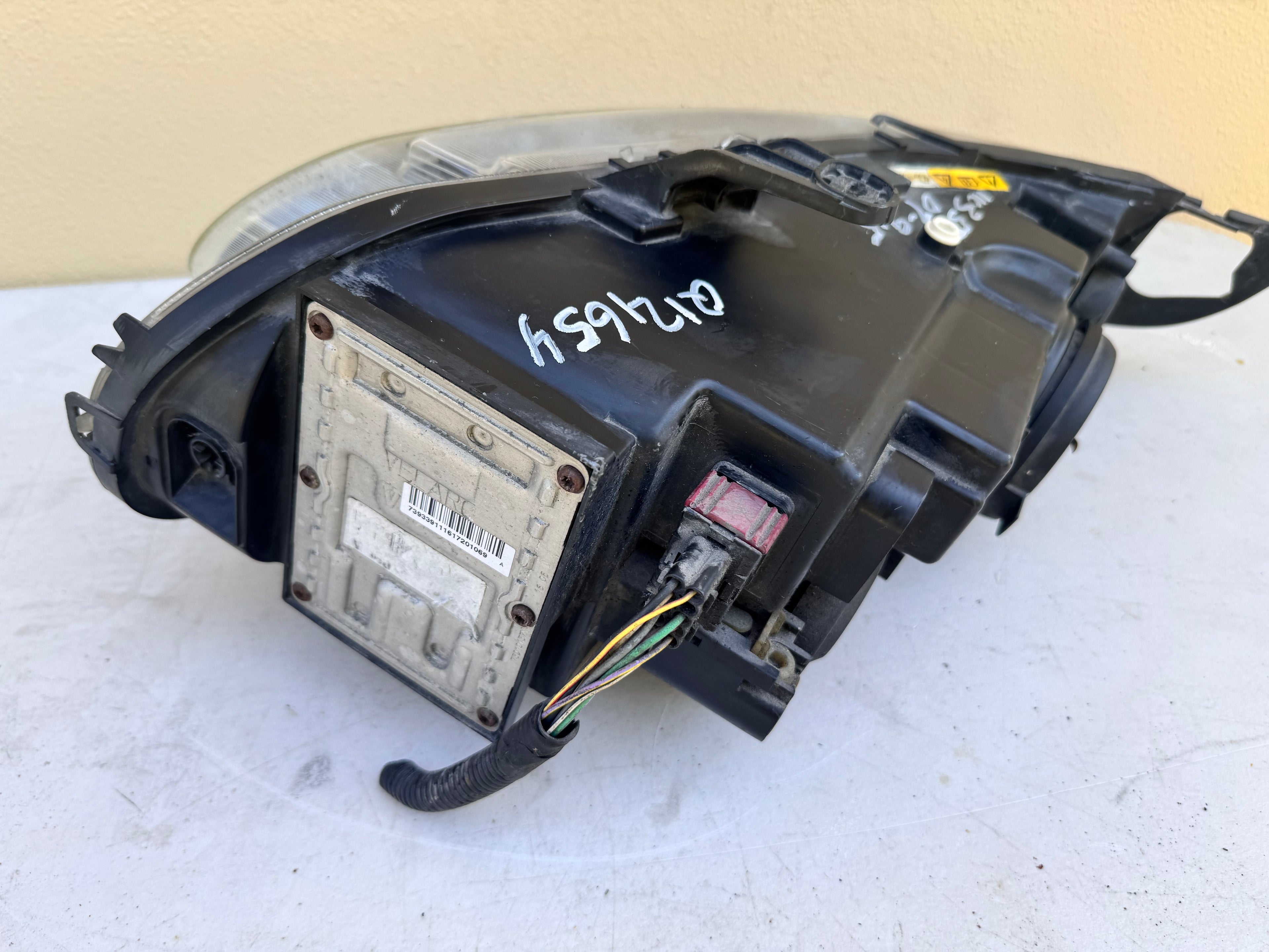 2006–2009 Saab 9-5 Xenon HID Headlight RH OEM 12762515
