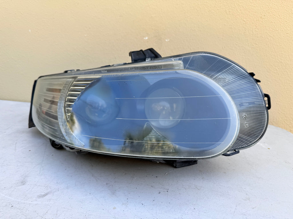 2006–2009 Saab 9-5 Xenon HID Headlight RH OEM 12762515