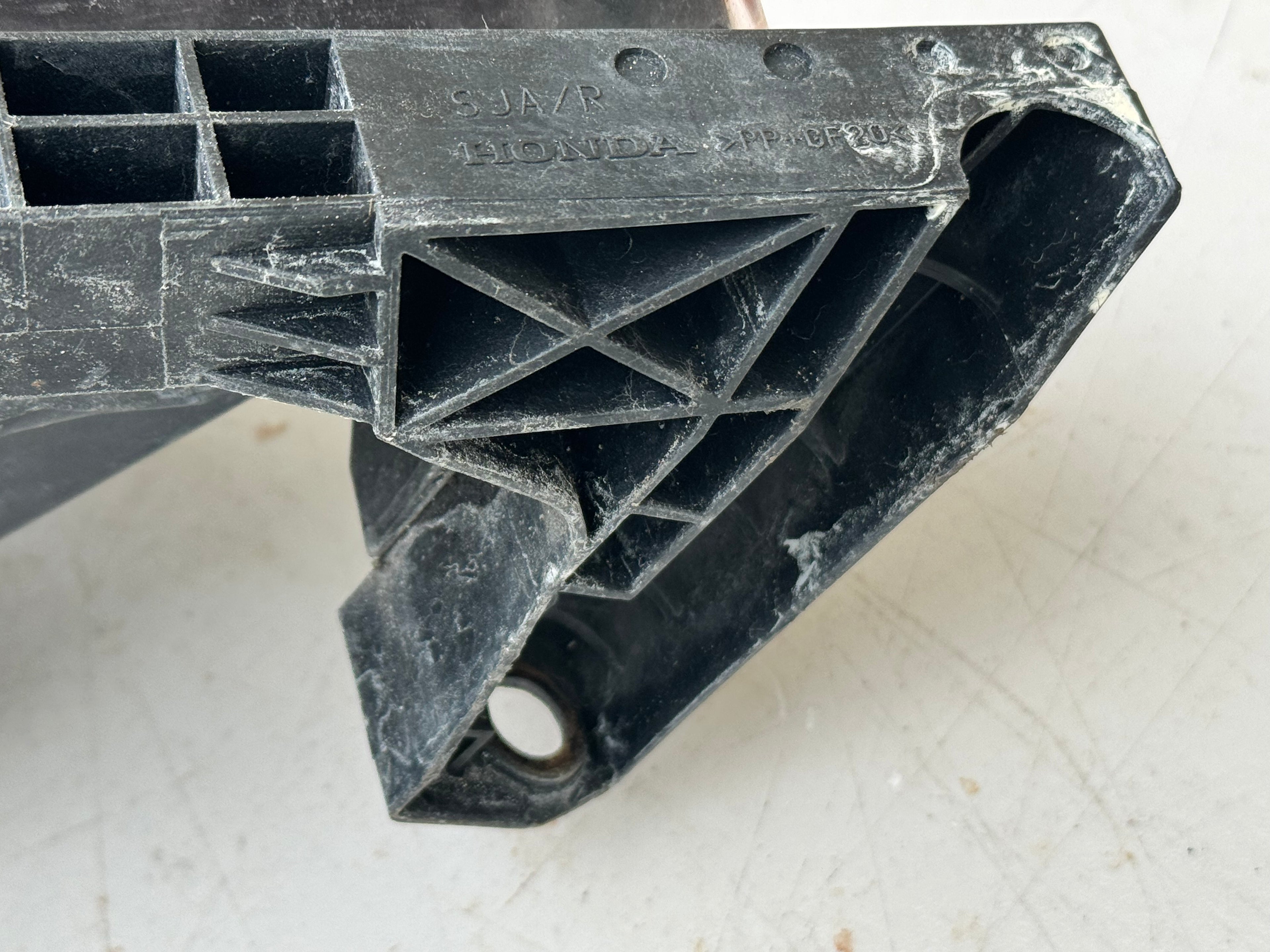 2005-2008 Acura RL Xenon HID OEM Headlight Assembly RH