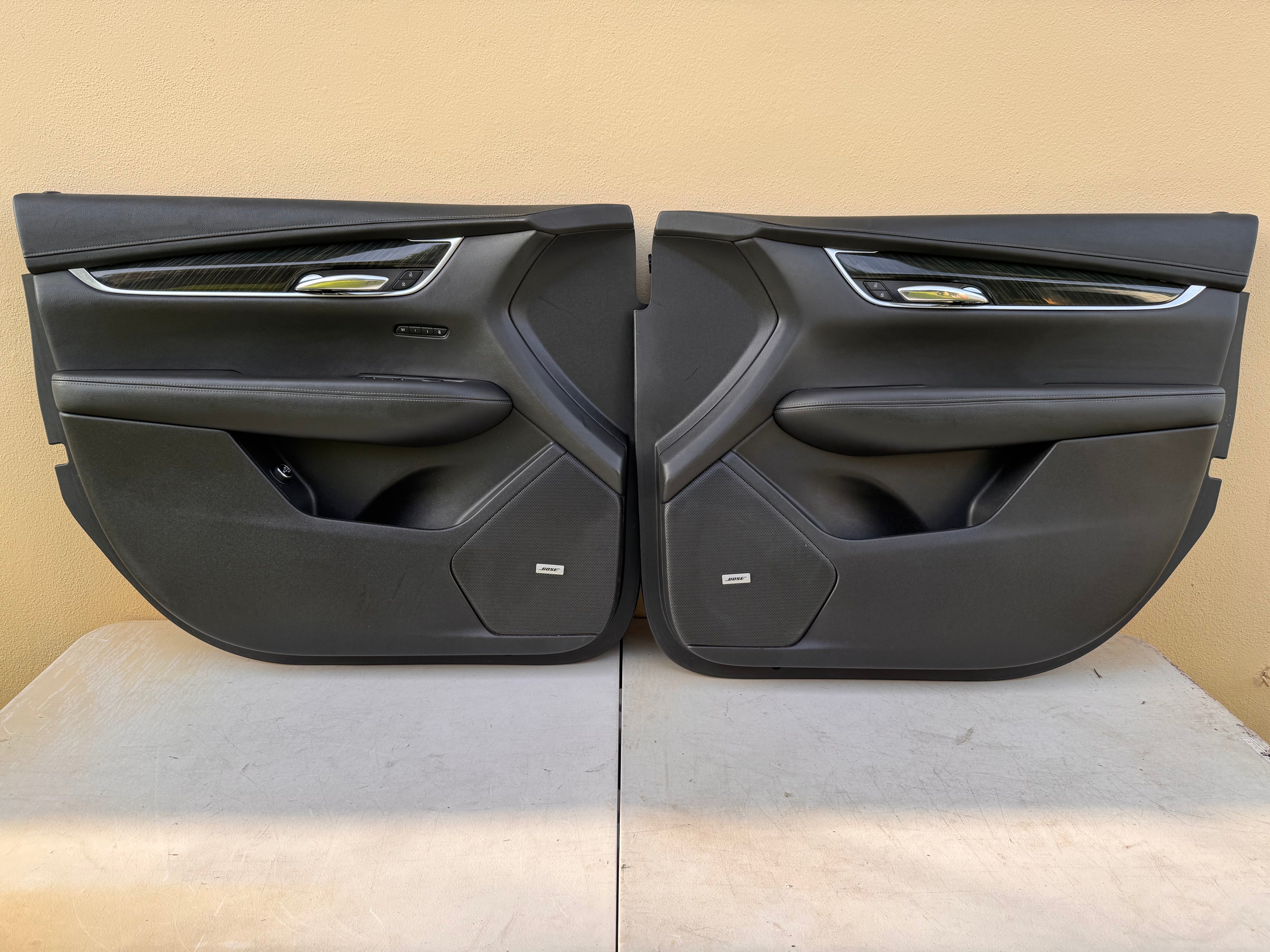 2020-2021 CADILLAC XT6 Front Door Interior Trim Panel Pair Left + Right w/Master Switch