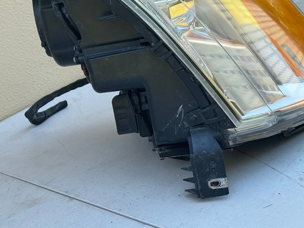 2010 Cadillac SRX Headlight | AFS Headlight | rightchoiceautoparts
