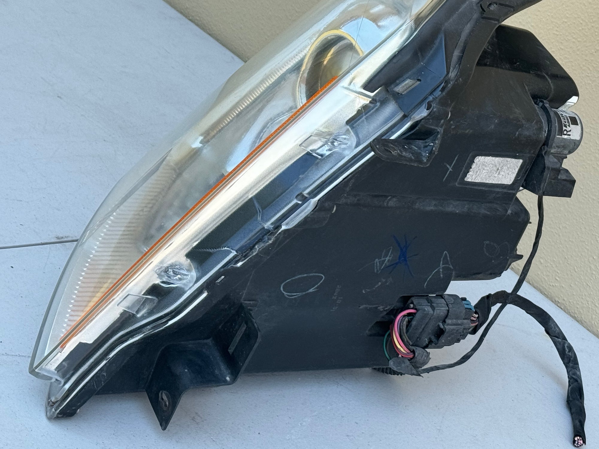 2010 Cadillac SRX Headlight | AFS Headlight | rightchoiceautoparts