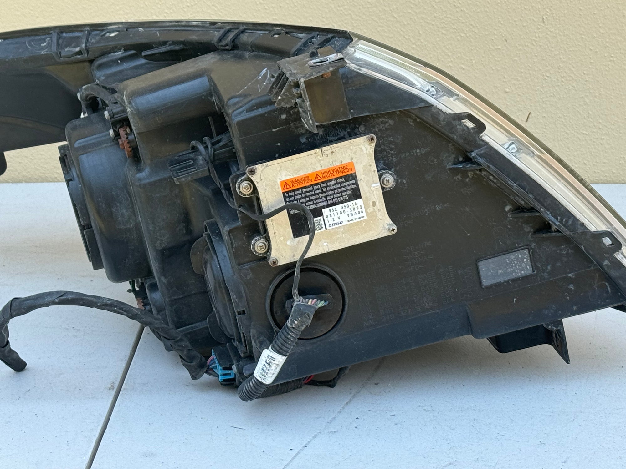 2010 Cadillac SRX Headlight | AFS Headlight | rightchoiceautoparts