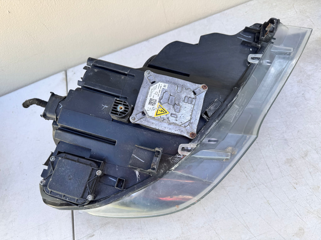 2007–2010 BMW X5 Adaptive DYNAMIC HID Bi-Xenon Headlight Assembly LH