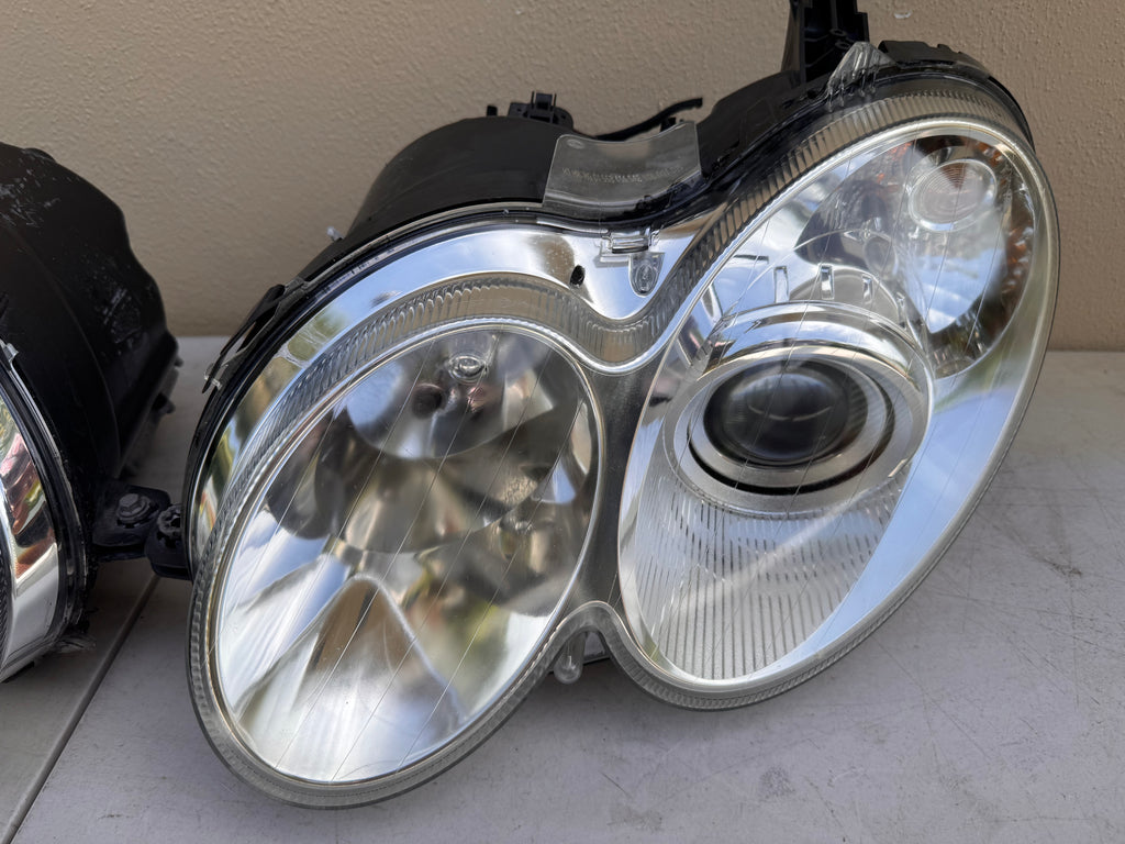 OEM Mercedes-Benz CLK W209 Bi-Xenon HID AFS Headlight Assembly Pair | 2003–2009 CLK320 CLK350 CLK500 CLK55 AMG