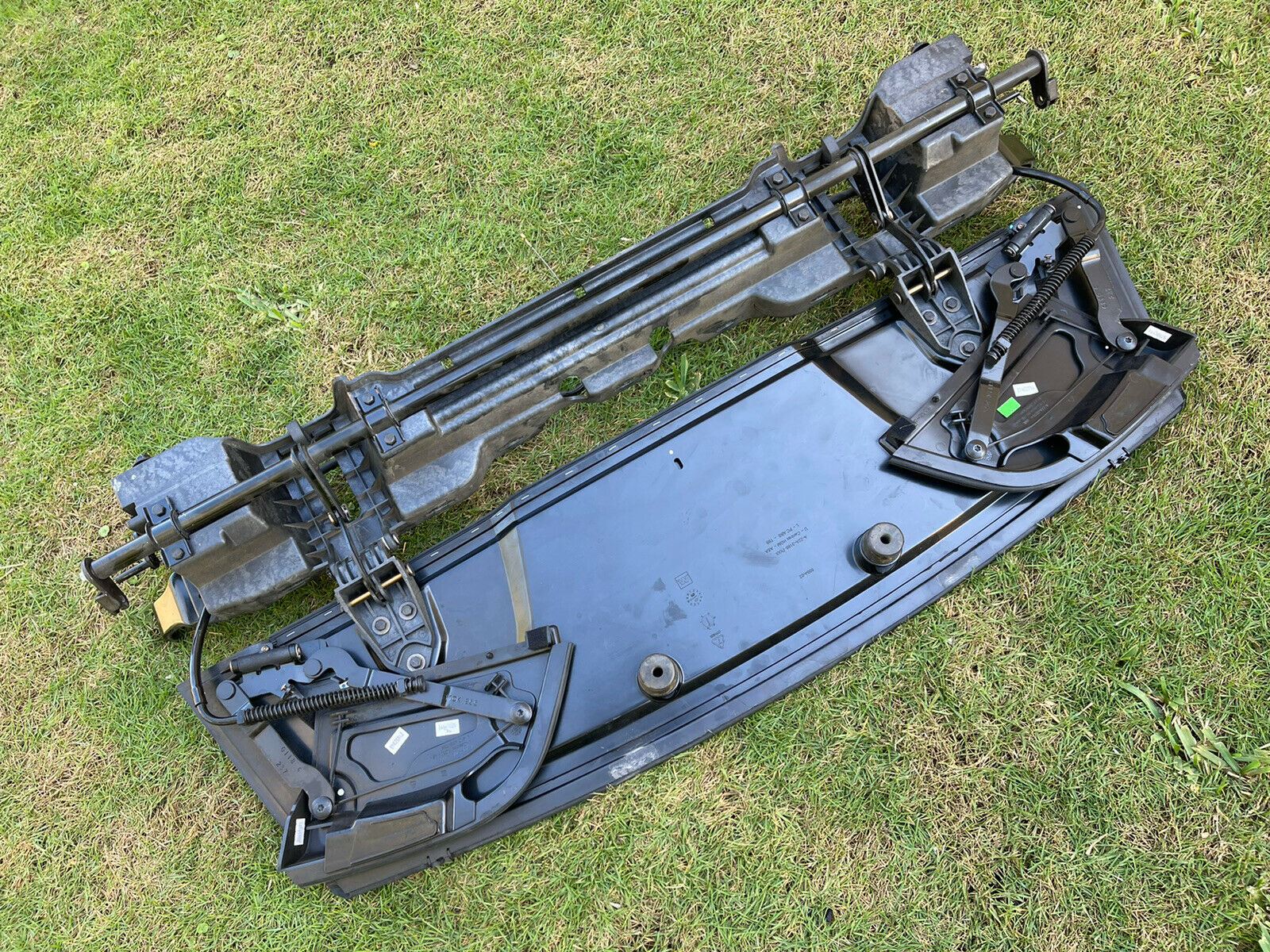 06-09 Pontiac G6 Convertible Top Rear Deck Cover Boot Panel Complete OEM