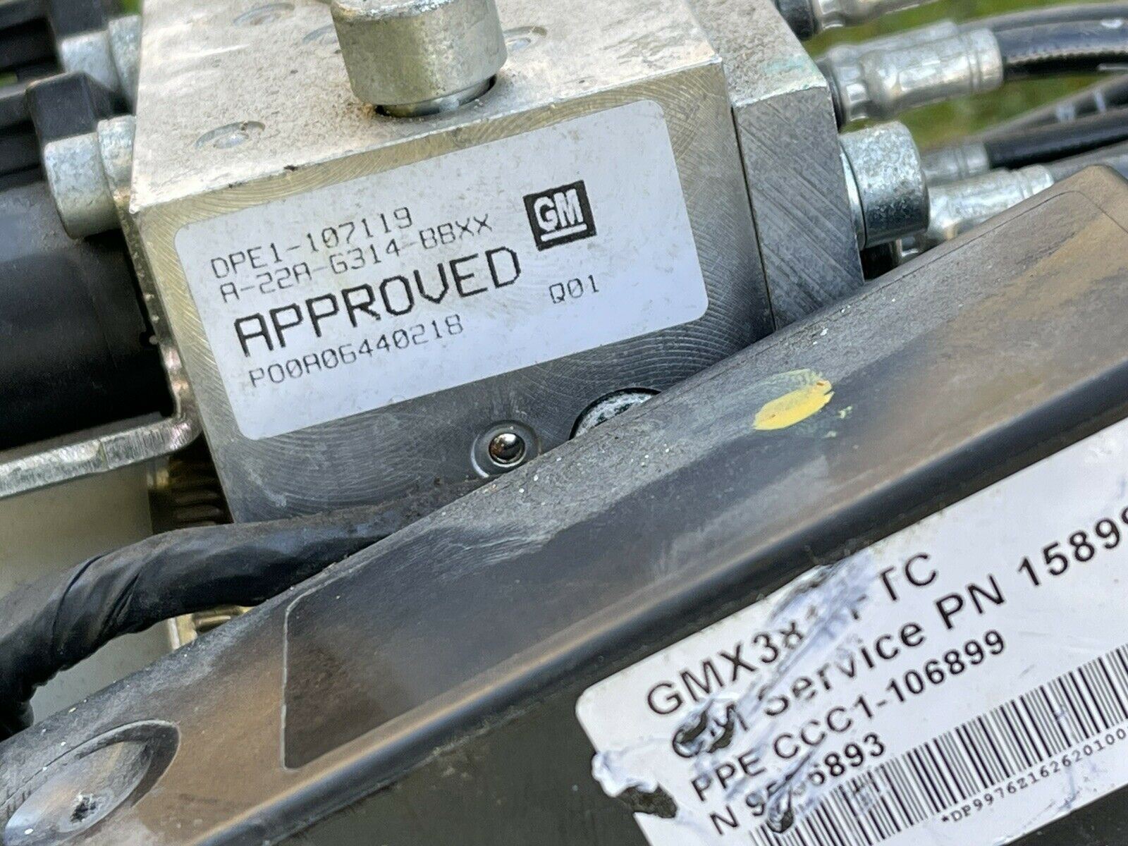 06-09 Pontiac G6 convertible top pump motor Hydraulic Cylinder Ram assembly