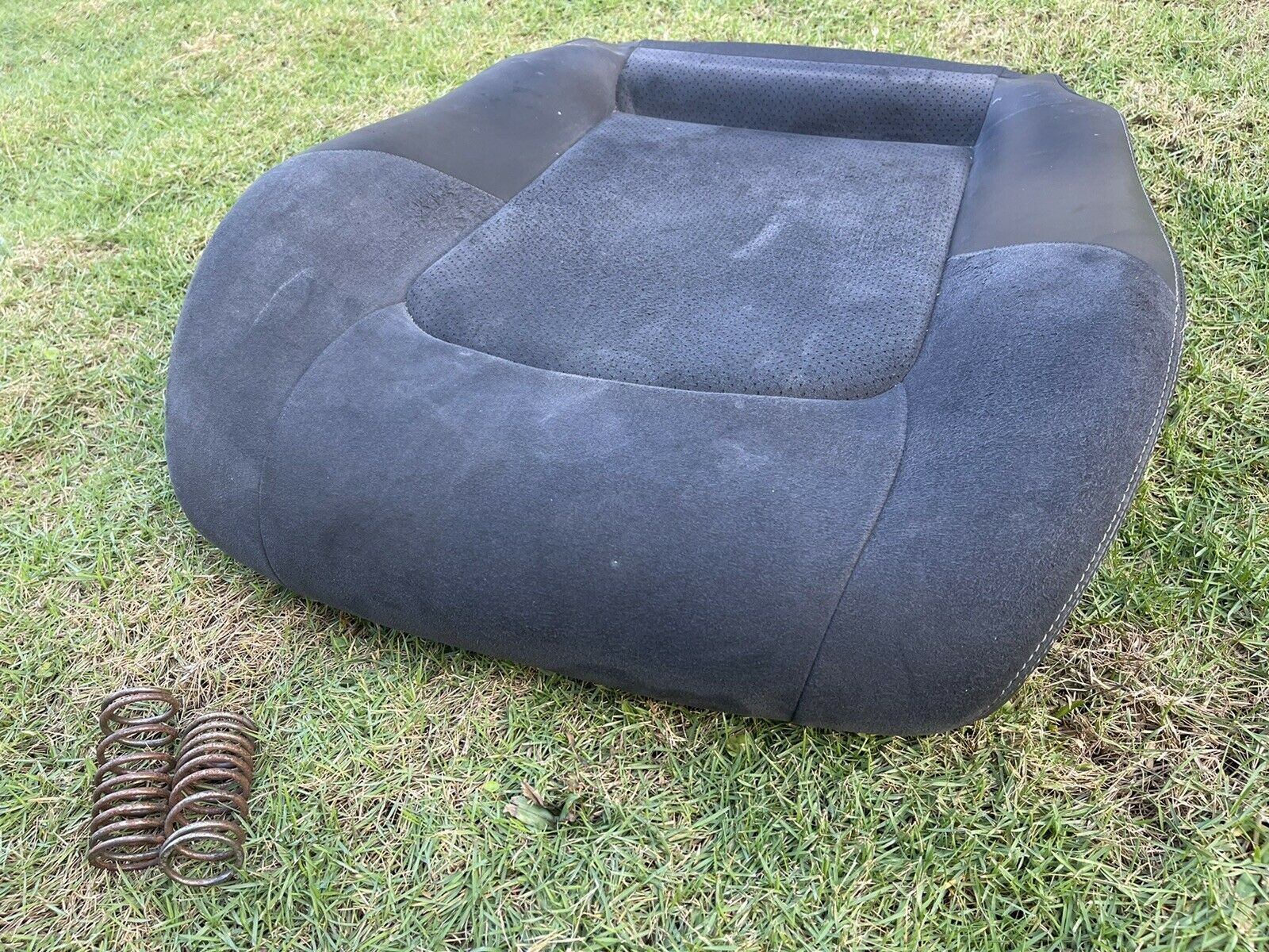 05-06 Chrysler Crossfire SRT-6  SRT6 AMG Seat Bottom Skin Leather Suede Left OEM