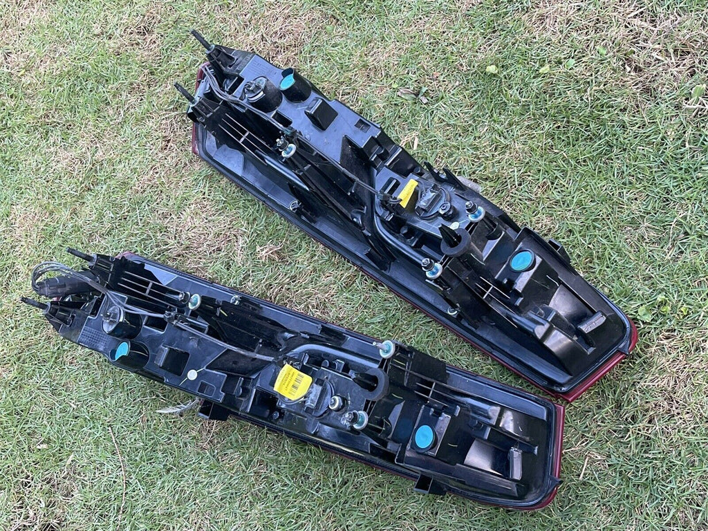 16-18 CHEVY CHEVROLET CAMARO Taillight Tail Light Left+Right Pair OEM