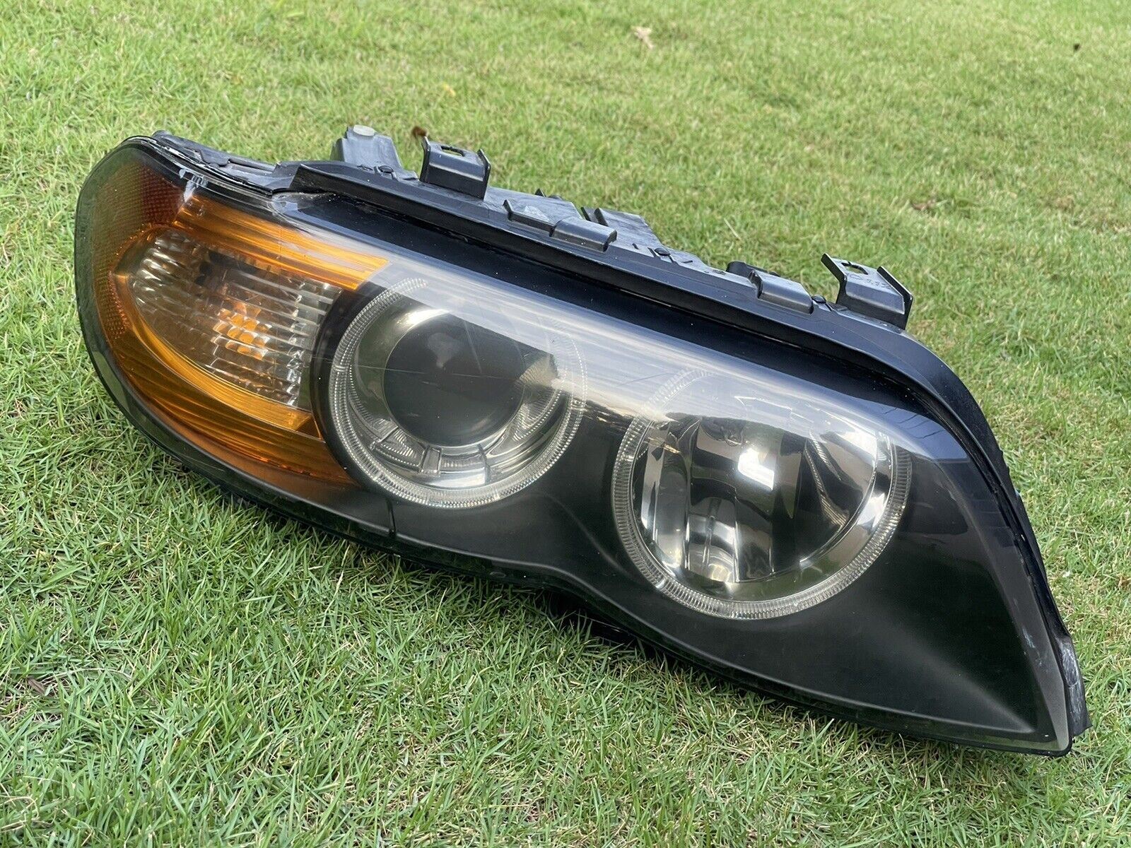 04-06 BMW X5 E53 RH Xenon HID Headlight Assembly OEM