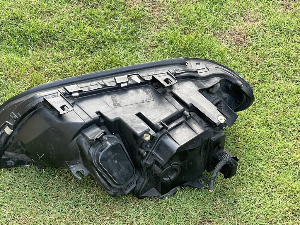 04-06 BMW X5 E53 RH Xenon HID Headlight Assembly OEM