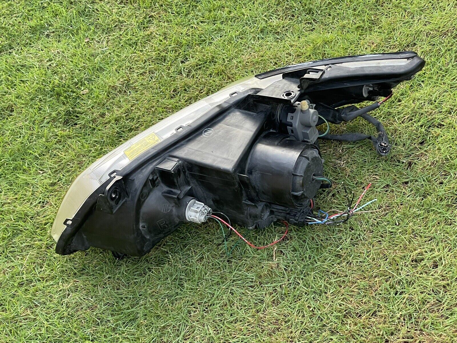 03-08 Infiniti FX45 HID Headlight Assembly RH OEM