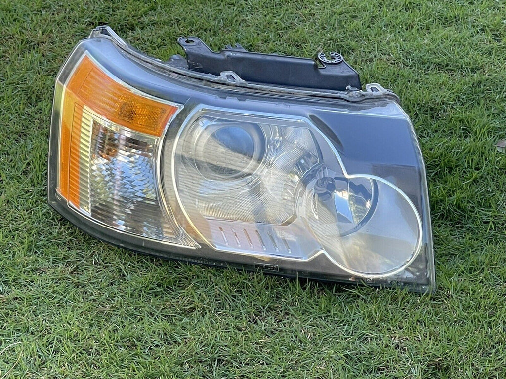 08-12 Land Rover LR2 RH Right HID Headlight Assembly OEM