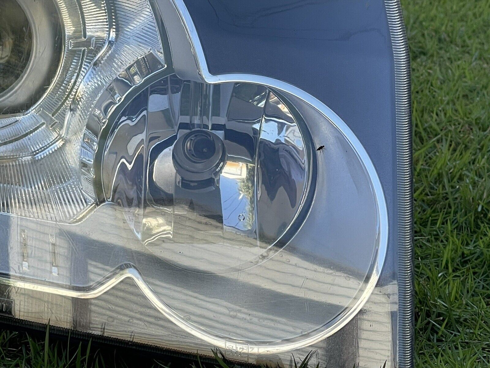 08-12 Land Rover LR2 RH Right HID Headlight Assembly OEM