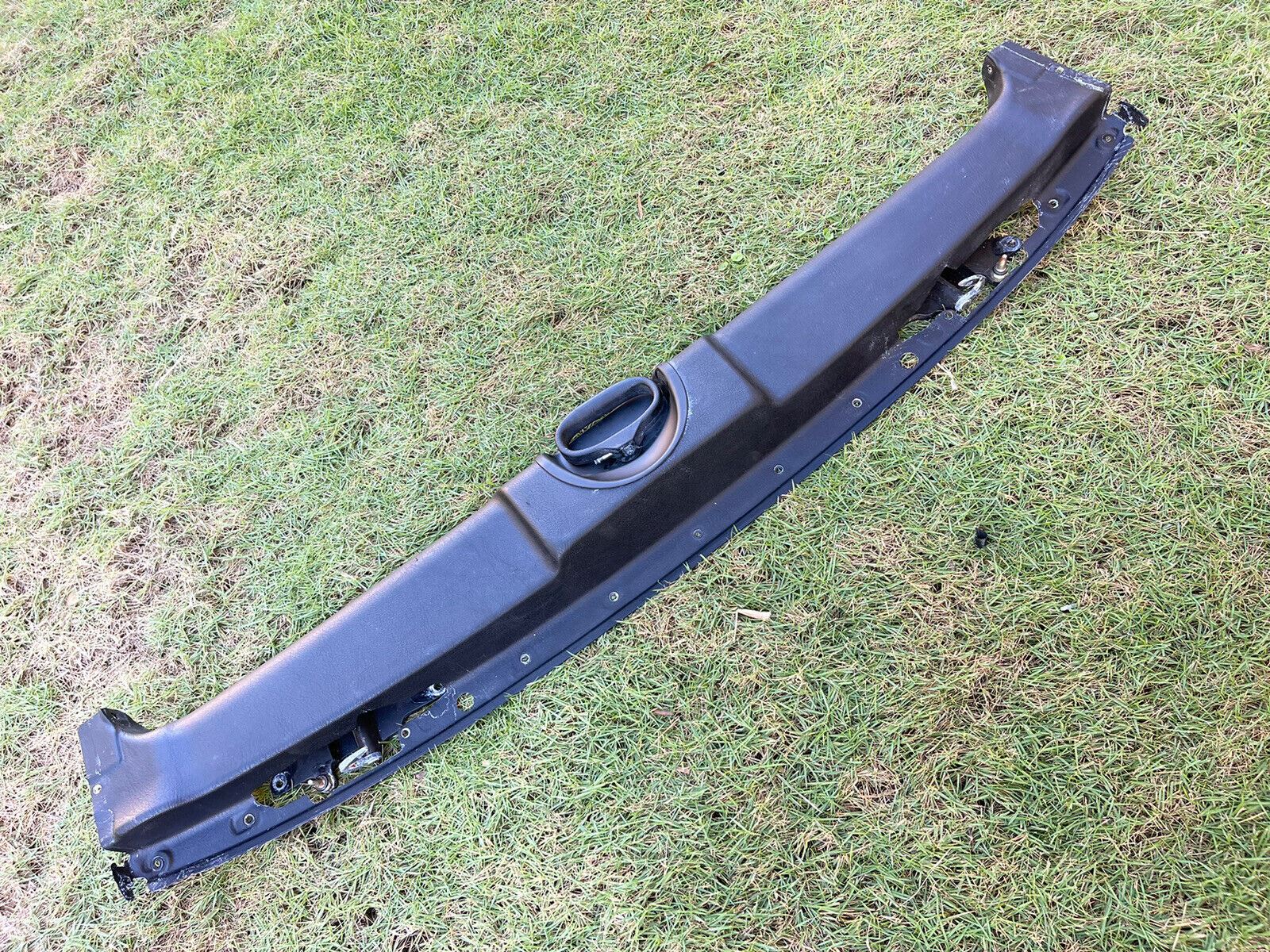 00-06 BMW Convertible E46 325Ci 330Ci Manual Lock Latch OEM