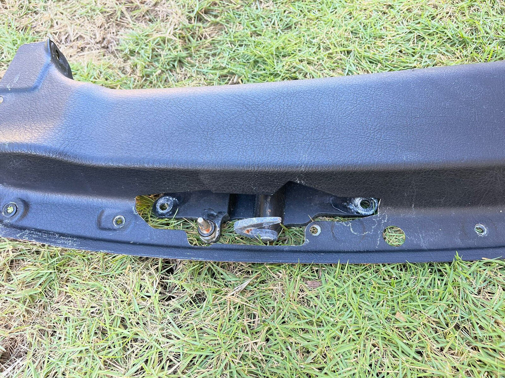 00-06 BMW Convertible E46 325Ci 330Ci Manual Lock Latch OEM