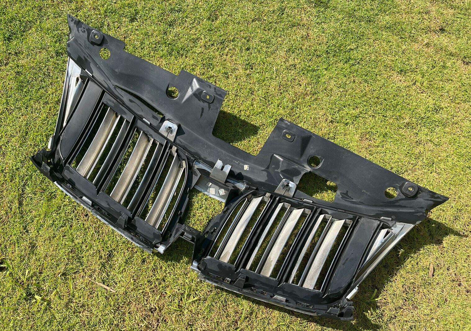 Lincoln MKZ Front Grill | 09-12 Lincoln Grill | rightchoiceautoparts