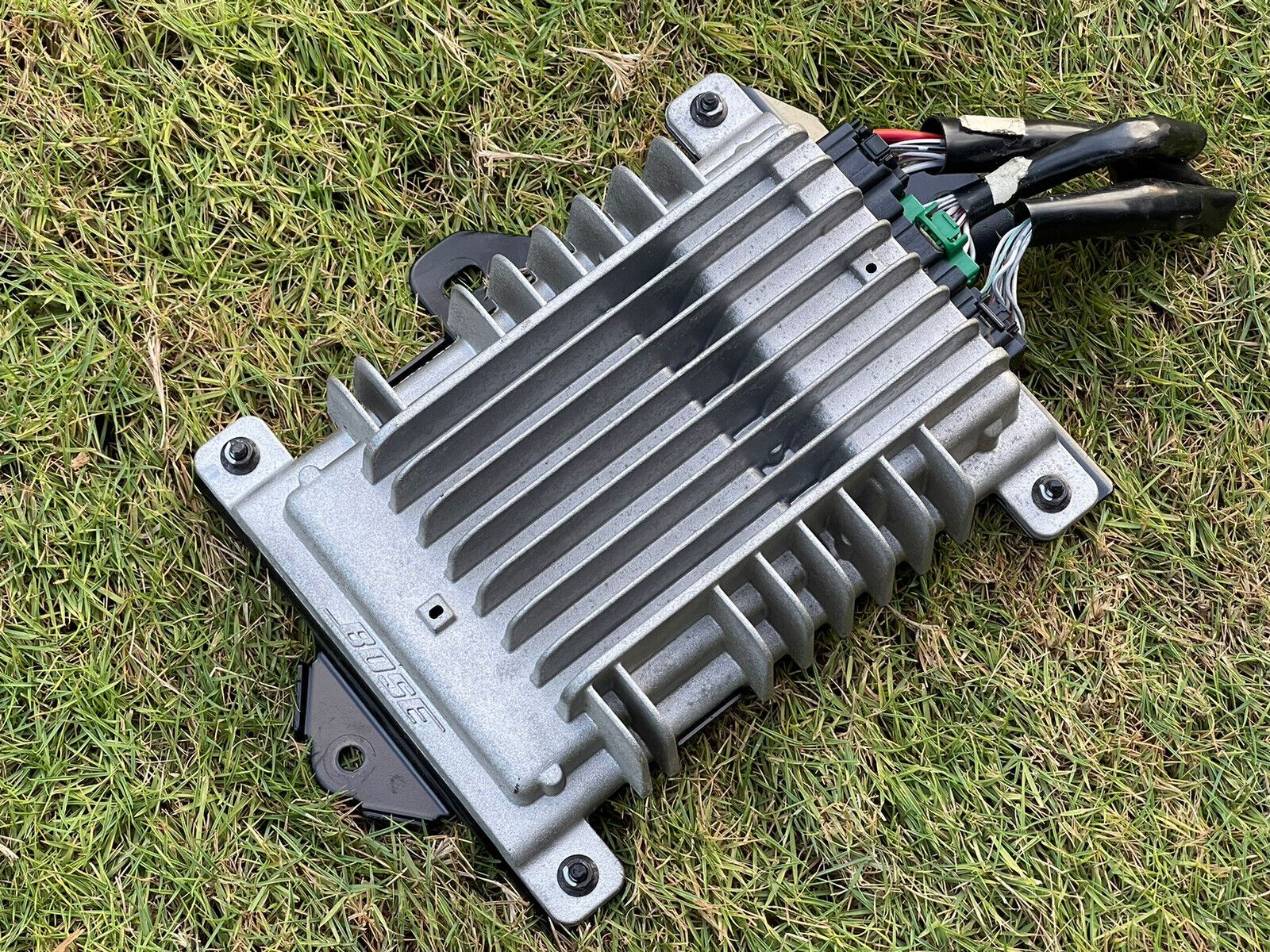 2009-2013 Mazda 6 Bose Amplifier Amp
