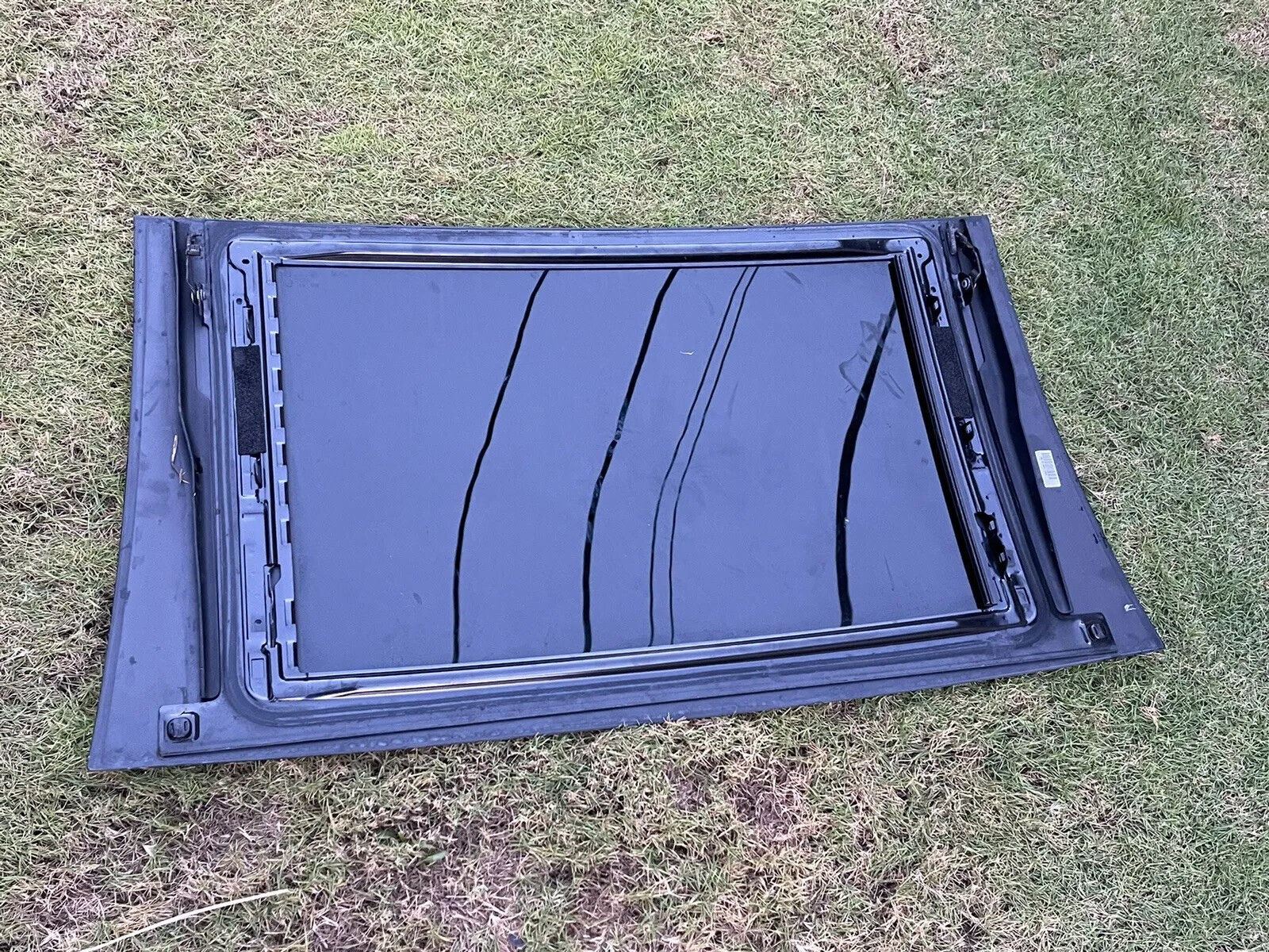 2012-2017 Hyundai Azera Sliding Panoramic Sunroof Middle Glass