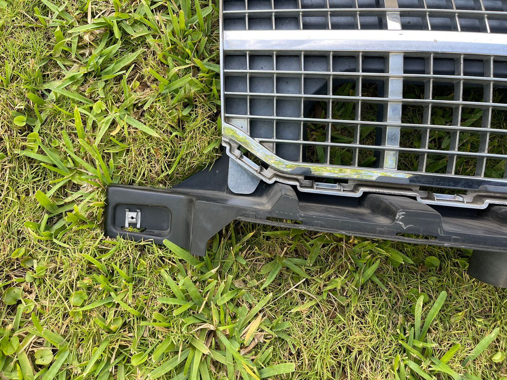 2010 Lincoln MKZ Grill | Support Bracket Gril | rightchoiceautoparts